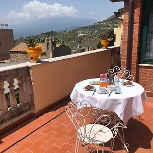 Casa Rando Mary's House , Taormina Italien